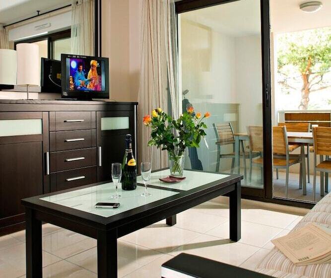 Vacanceole  Residence Carre Marine