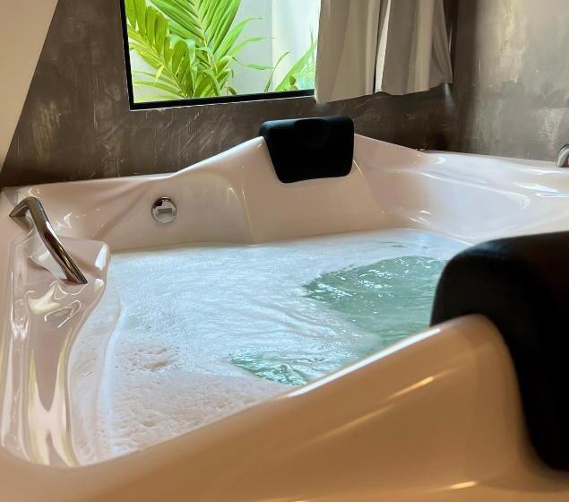 旅馆 Quattuor Cabanas. Privacidade E Conforto Com Hidromassagem