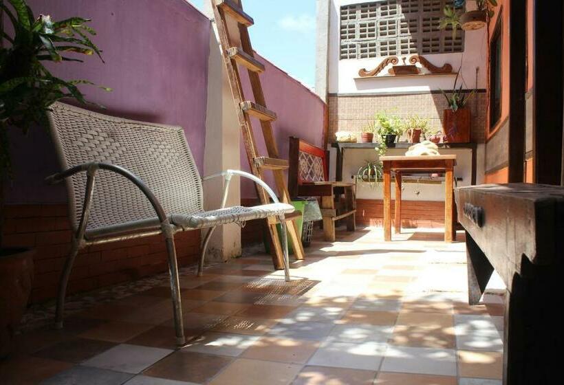 Rosário Temporada Hostel ,rua Ilma Cunha 241 Olinda  Pe