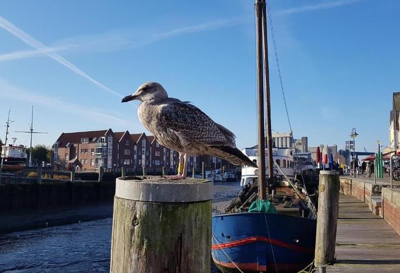 ユースホステル Sleeptide