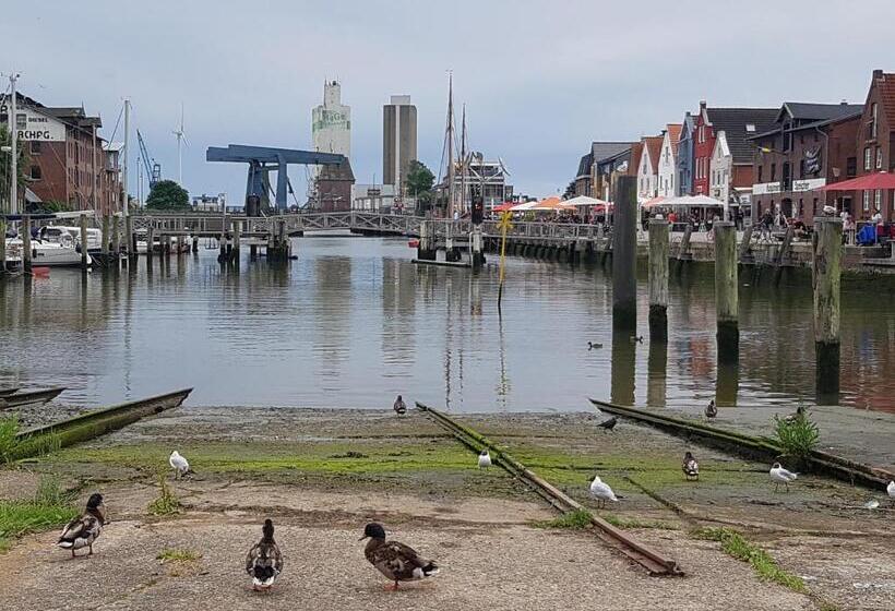 ユースホステル Sleeptide