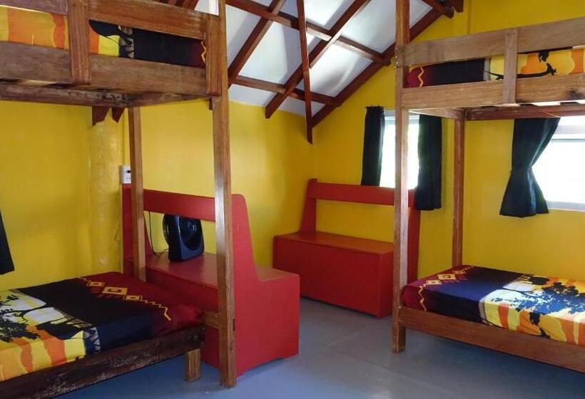 هاستل Threshershack Inn