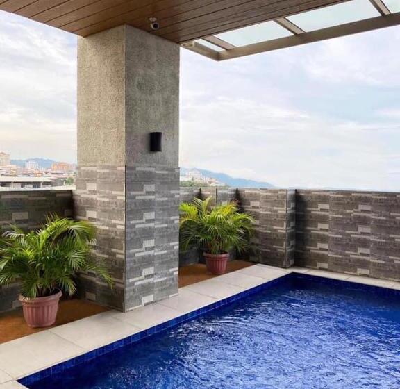 Arthomes At Sunvida Tower