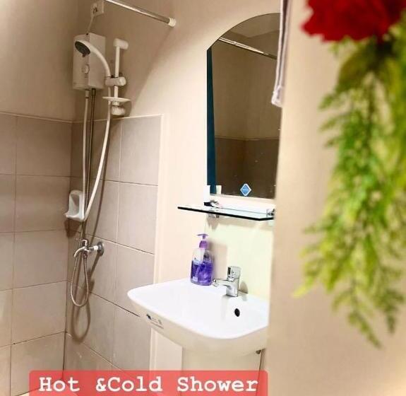 Arthomes At Sunvida Tower