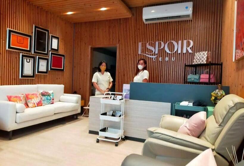 Arthomes At Sunvida Tower