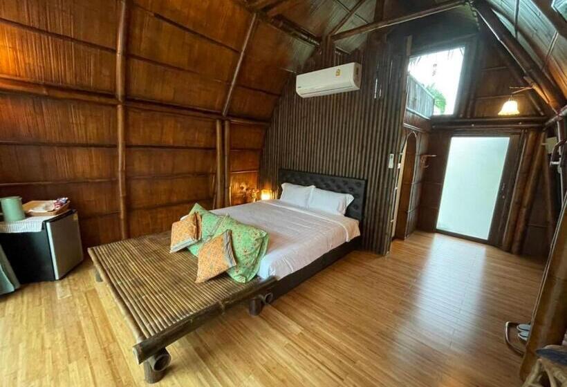 Bed and Breakfast Villa Baan Pak Pra