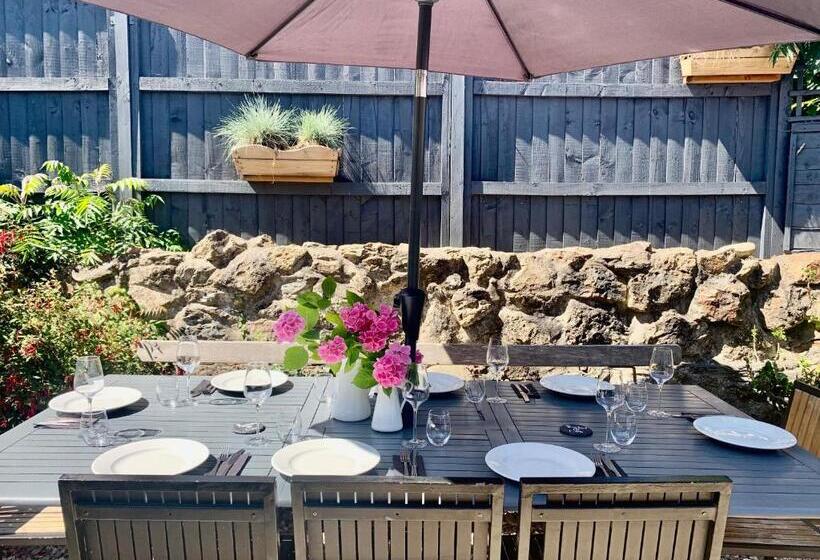 ベッドアンドブレックファースト Blas At Fronlas Café The Heart Of Newport