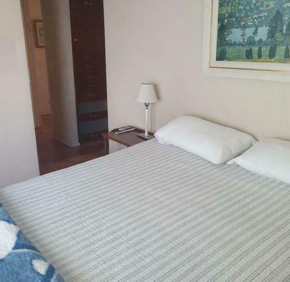 تختخواب و صبحانه En Lo De Dan