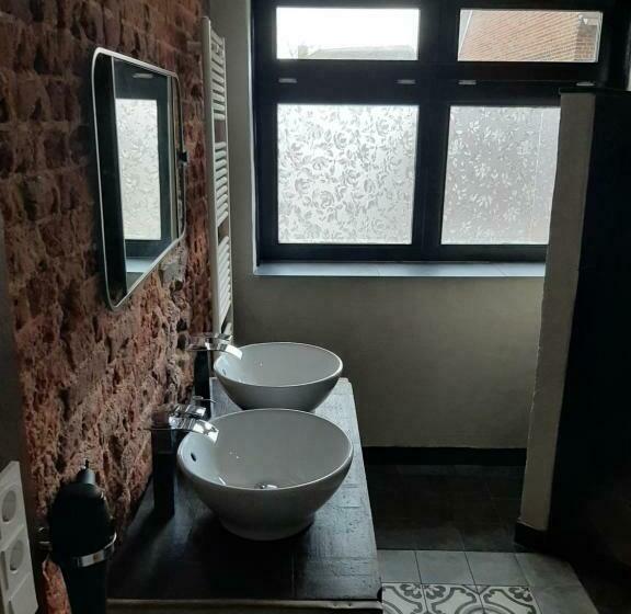 ベッドアンドブレックファースト Herberg Lambic