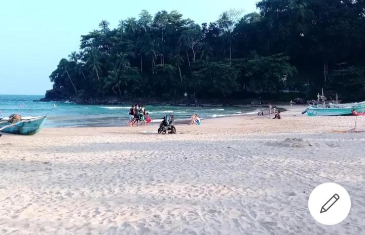 민박 House Colonial