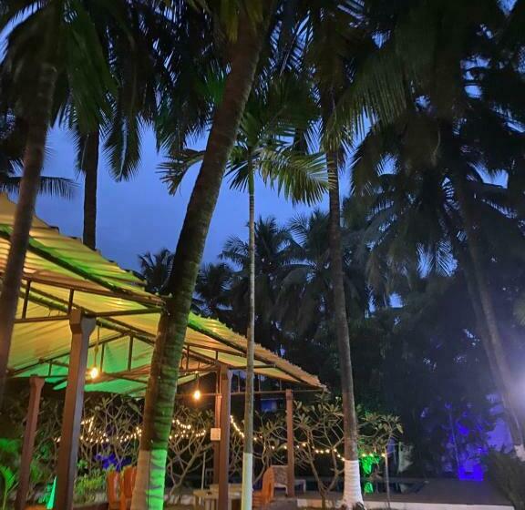 مبيت وإفطار Kawale S Palms & Retreat