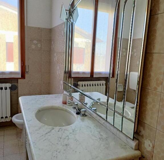 צימר Lily   Storie Del Bosco