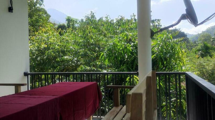 ベッドアンドブレックファースト Phoenix Villa