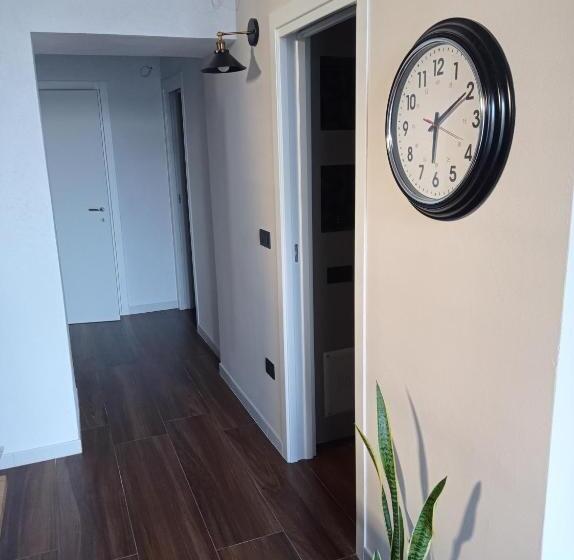 مبيت وإفطار Suites Elifani