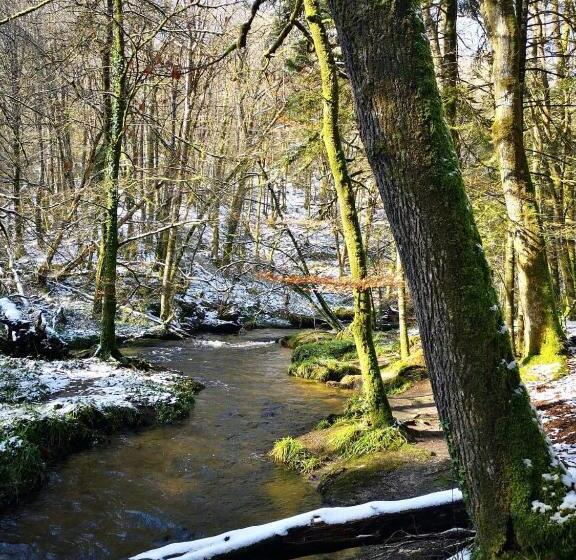 مبيت وإفطار Ty Rosa