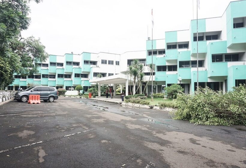 Collection O 92122 Series Hotel Serpong