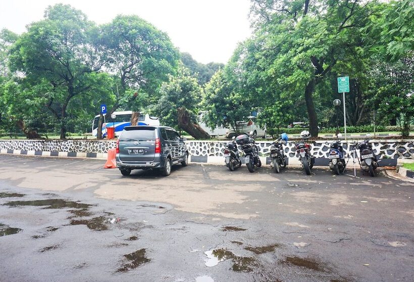 Collection O 92122 Series Hotel Serpong