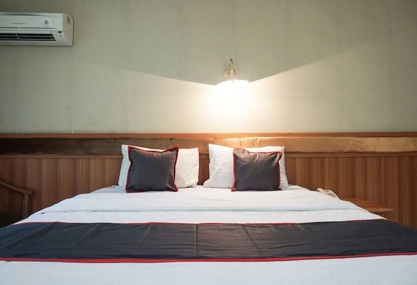 Collection O 92122 Series Hotel Serpong