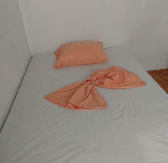 G S Nest Bed And Breakfast