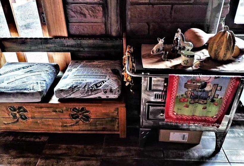 Hostel Casa Da Pedra Chata