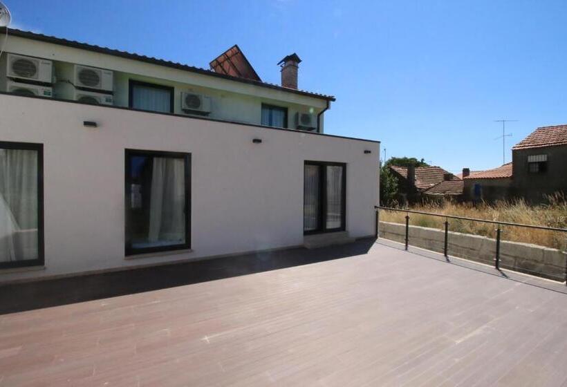 בית מלון כפרי Afonsos House & Rooms