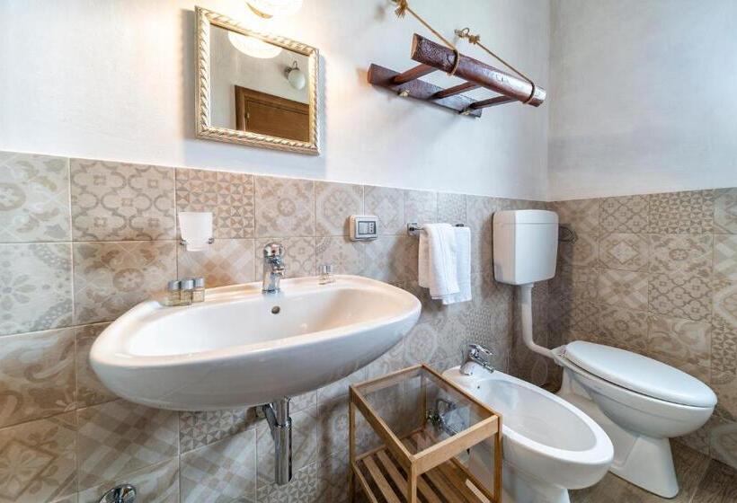 فندق Agriturismo Tenuta Del Grillaio