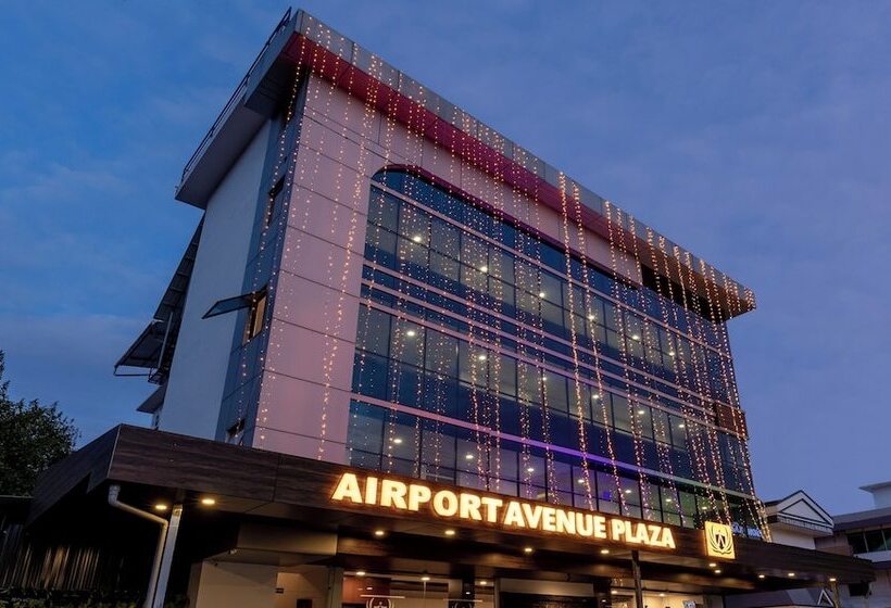 فندق Treebo Trend Airport Avenue Plaza Cochin Airport ​​​​​​​