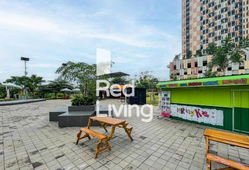 Отель Redliving Apartemen Sayana Sentra Jaya