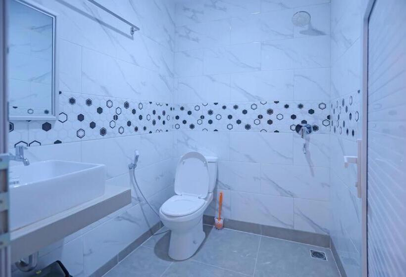 ホテル Capital O 92096 Kuala Ulee Lheue Residence Syariah