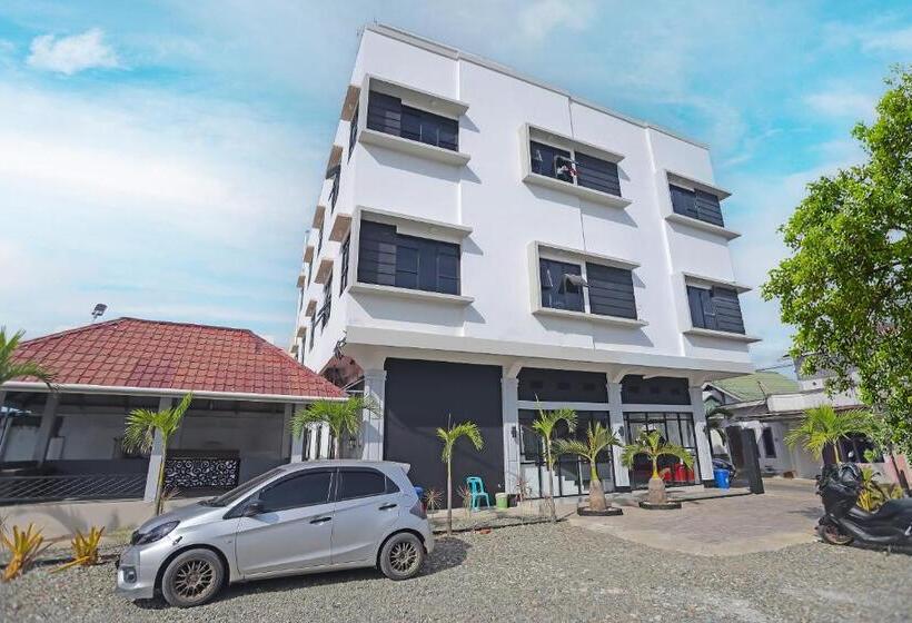 ホテル Capital O 92096 Kuala Ulee Lheue Residence Syariah
