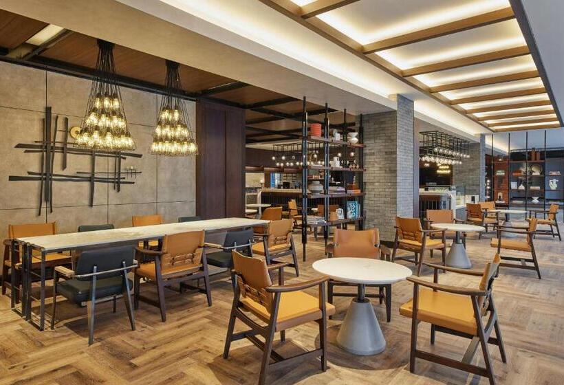 호텔 Four Points By Sheraton Yiyang