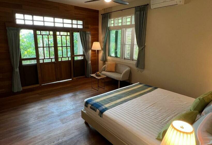 ホテル Home Of Dusita