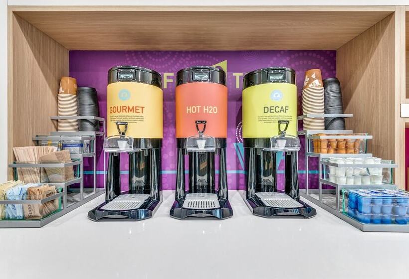 Отель Home2 Suites By Hilton Dallas Medical District Lovefield