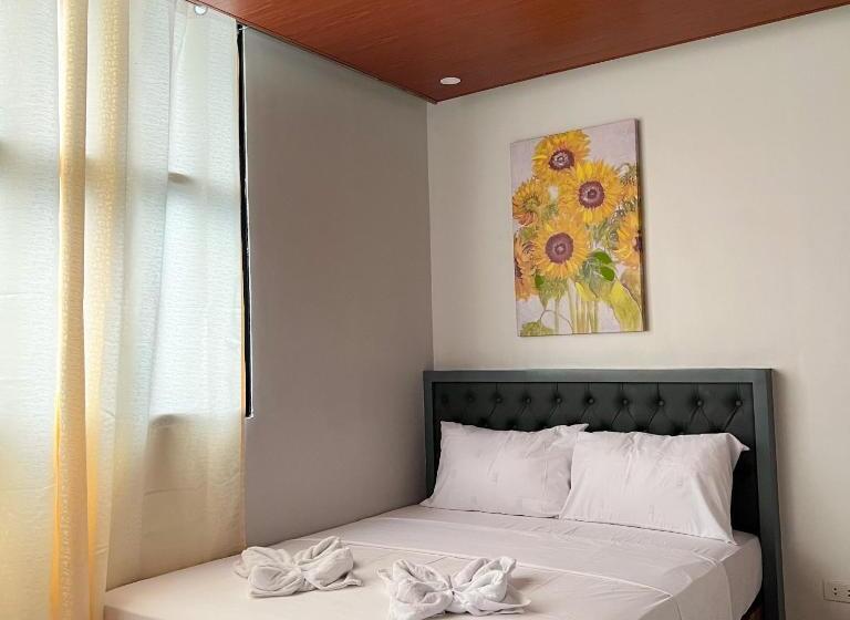 בית מלון כפרי Icon Venue And Suites