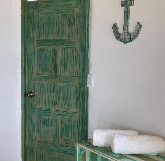 هتل Marinus Eco Lodge