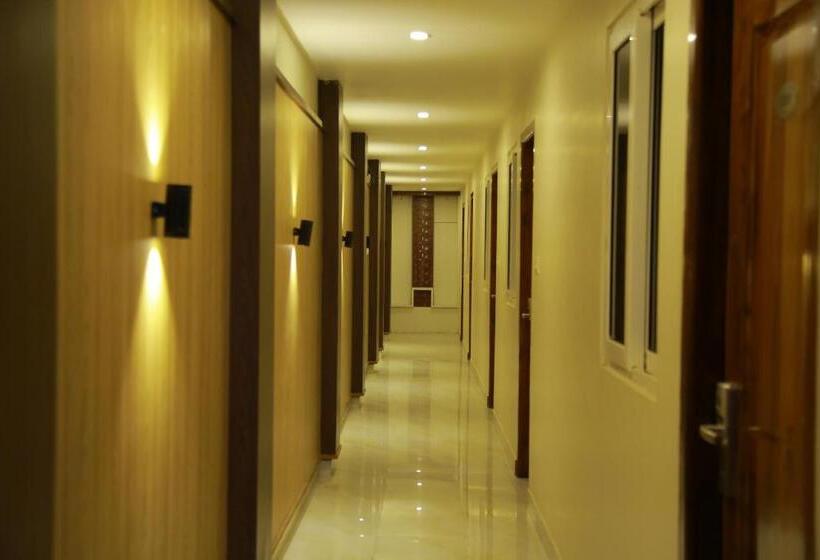 בית מלון כפרי Mgs Residency Bodi
