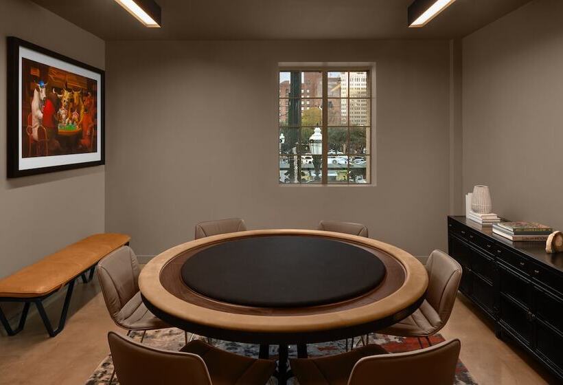 فندق Moxy Houston Downtown