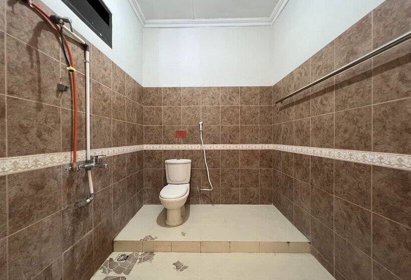 ホテル Oyo 92098 Kost Orange Syariah