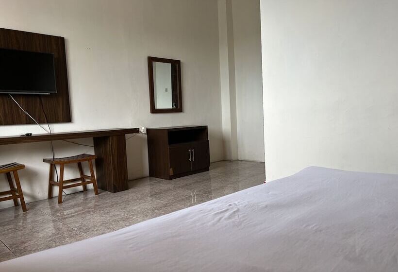 ホテル Oyo 92098 Kost Orange Syariah