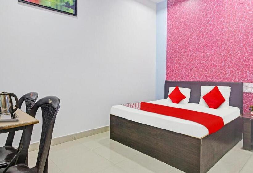 فندق Oyo Flagship 80488  Vrundawan