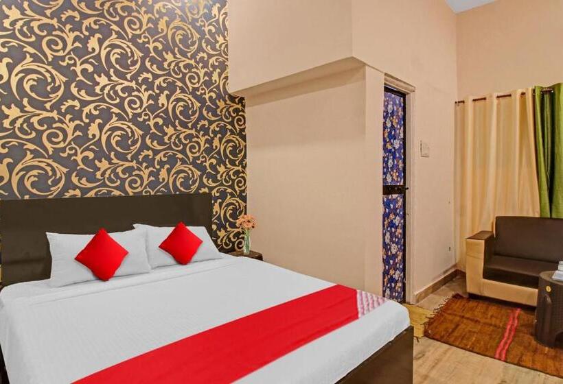 בית מלון כפרי Oyo Flagship 80648 Resort Stay Inn