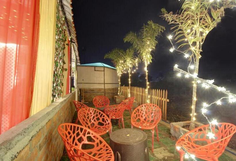 בית מלון כפרי Oyo Flagship 80648 Resort Stay Inn