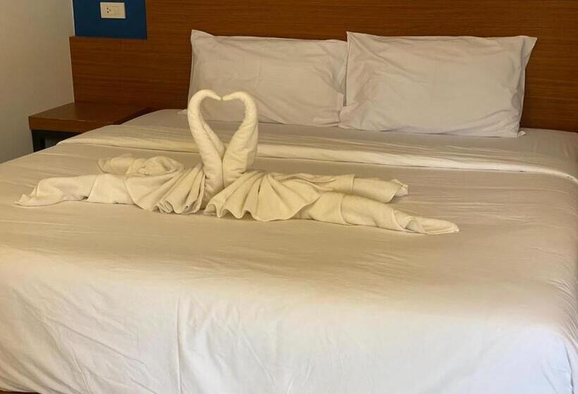 هتل Pp. Valentine Bungalow