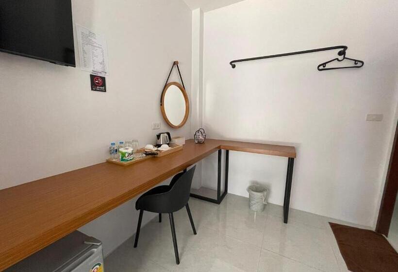 هتل Pp. Valentine Bungalow