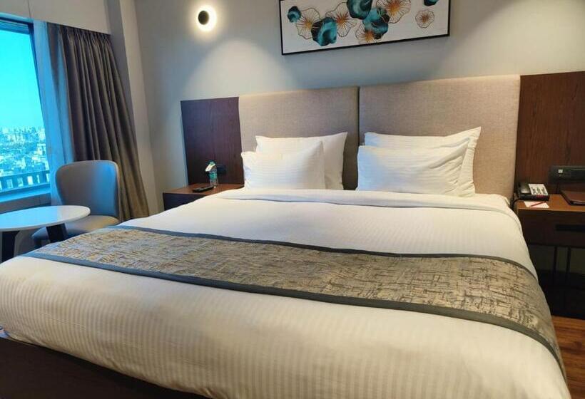 Отель Ramee International Surat