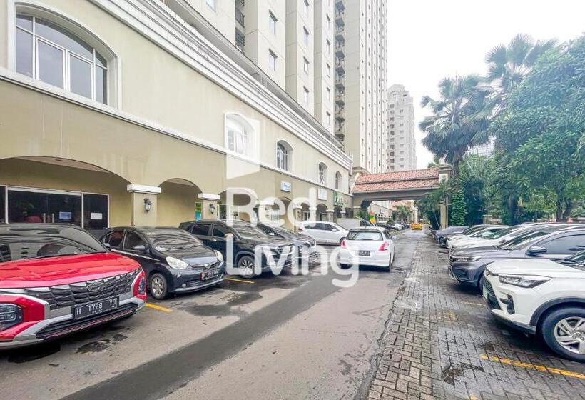 호텔 Redliving Apartemen Mediterania Palace Meditrans Property Tower B