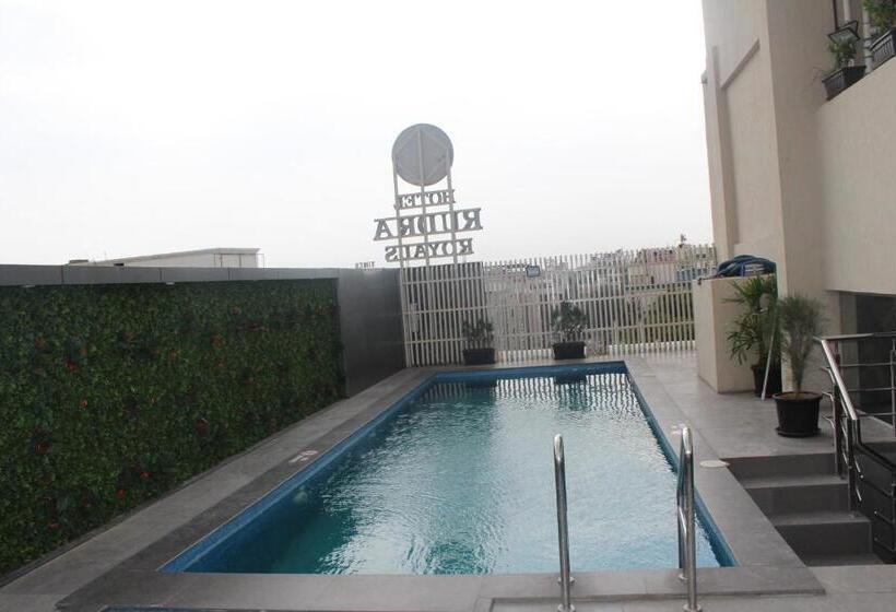 فندق Rudra Royals