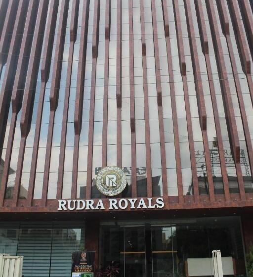 فندق Rudra Royals