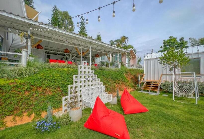 ホテル Serene Khaokho