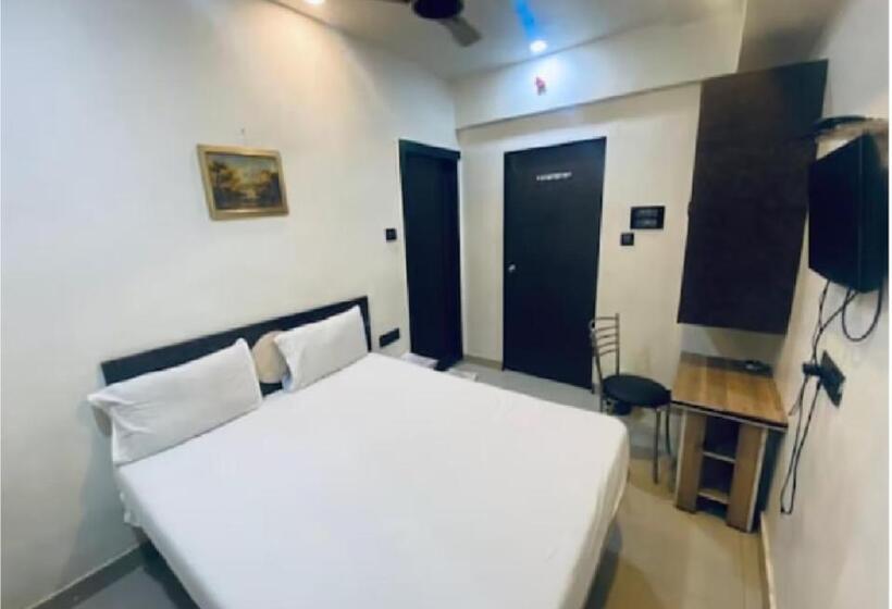 酒店 Shubham Park By Wb Inn